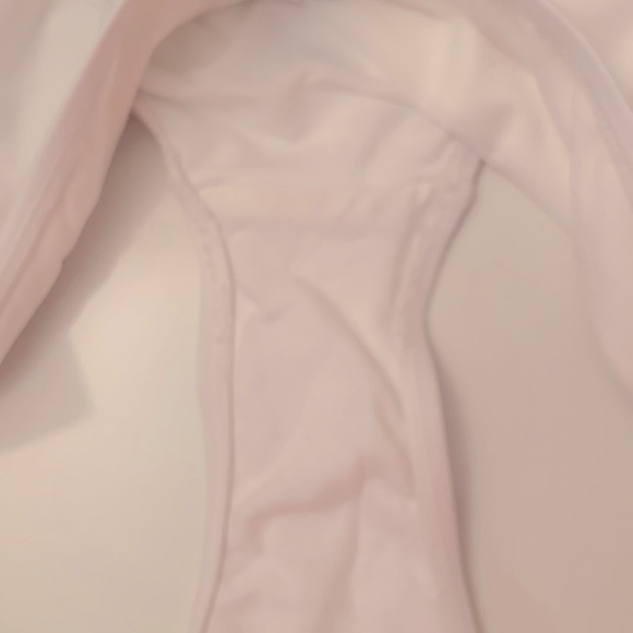 Ralph Lauren White Swim Bottoms (M) - Picture 5 of 5